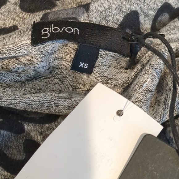 Gibson Gray and Black Convertible Leopard Print Pullover Sweater size XS - Picture 5 of 7